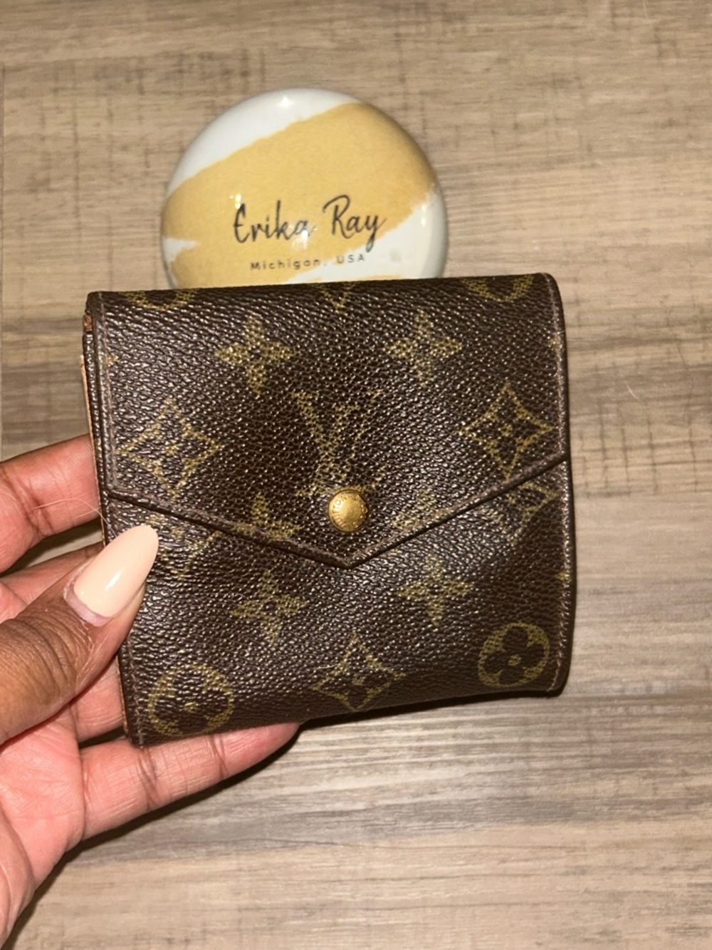 Louis Vuitton Monogram Elise Compact Wallet - Picture 16 of 16
